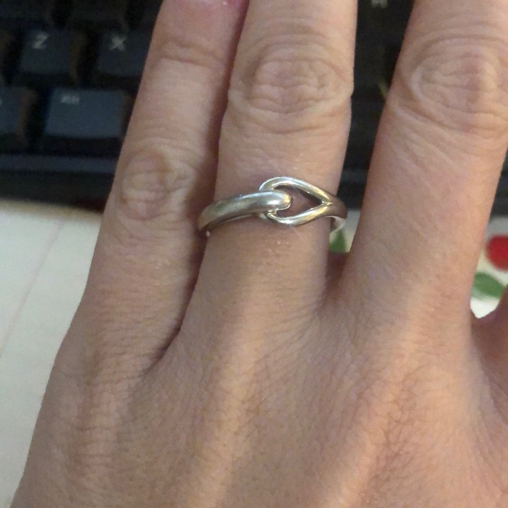 Kay Jewelers Love and Be Loved ring.